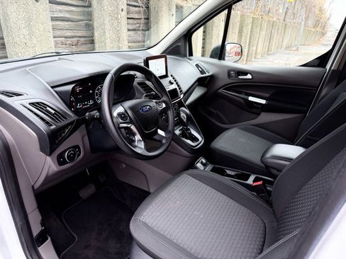 Used 2022 Ford Transit Connect XLT w/ Trailer Tow Package image 16