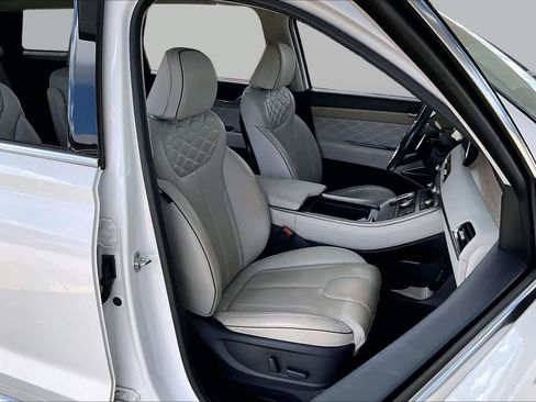 Used 2022 Hyundai Palisade Calligraphy FWD image 9