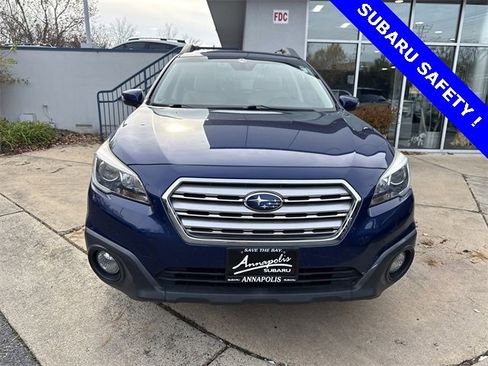 Used 2017 Subaru Outback 2.5i Premium image 3