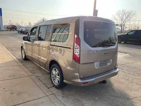 Used 2019 Ford Transit Connect XLT w/ XLT Premium Package image 7