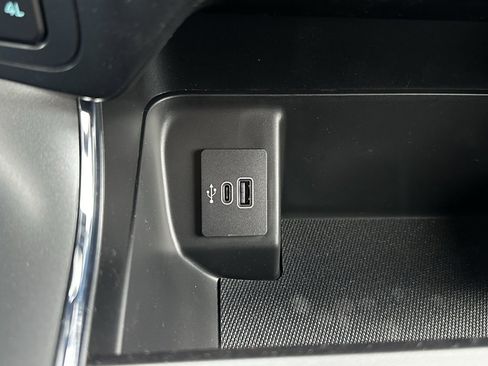 New 2025 Ford F150 XLT w/ Equipment Group 302A MID image 31