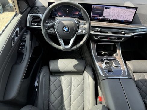 Used 2025 BMW X5 sDrive40i w/ Climate Comfort Package RWD image 14