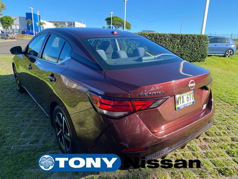 Used 2024 Nissan Sentra SV FWD image 5