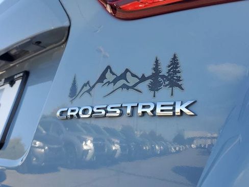 Used 2023 Subaru Crosstrek 2.0i Premium image 7