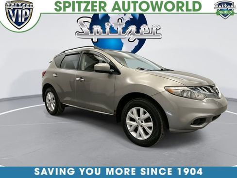 Used 2012 Nissan Murano SV AWD/4WD image 2