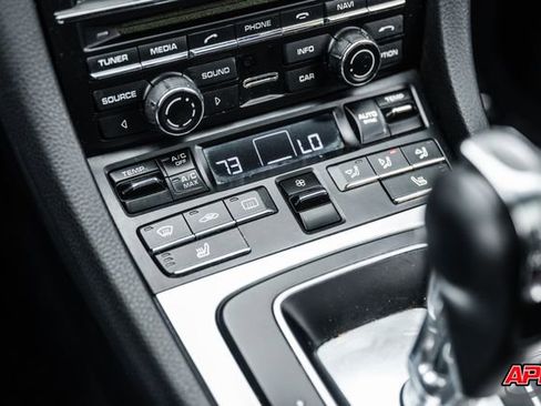 Used 2014 Porsche 911 Carrera image 16