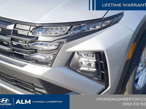 New 2026 Hyundai Tucson SE image 12