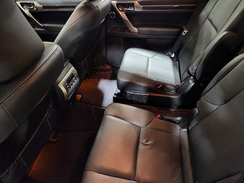 Used 2020 Lexus GX 460 Luxury w/ Luxury Sport Package AWD/4WD image 52