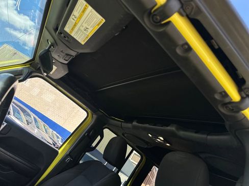 Used 2022 Jeep Wrangler Unlimited Sport image 20