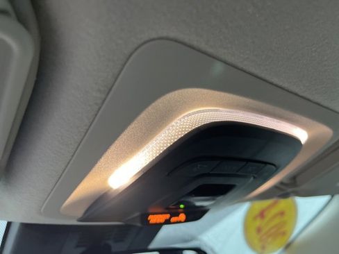 Used 2024 Toyota Corolla LE image 29