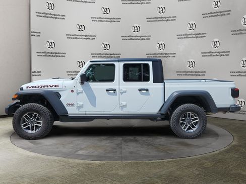 Used 2026 Jeep Gladiator Mojave AWD/4WD image 2