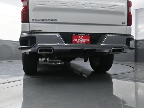 Used 2022 Chevrolet Silverado 1500 LT w/ Z71 Off-Road Package AWD/4WD image 36