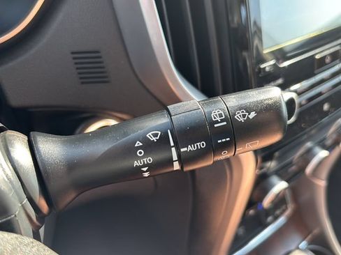 Used 2021 Subaru Ascent Touring w/ Popular Package #2 AWD/4WD image 25