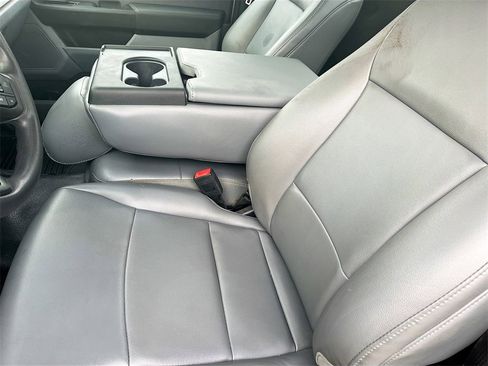 Used 2024 Ford F250 XL w/ Snow Plow Prep Package image 18