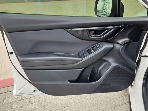 Used 2018 Subaru Crosstrek 2.0i Premium w/ Popular Package #2 image 12