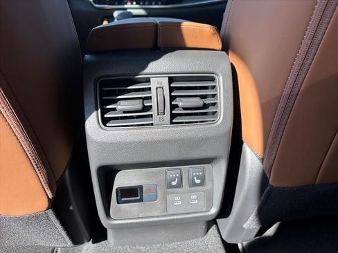 New 2026 Nissan Rogue Platinum image 22