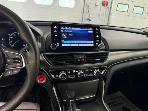 Used 2021 Honda Accord LX image 17