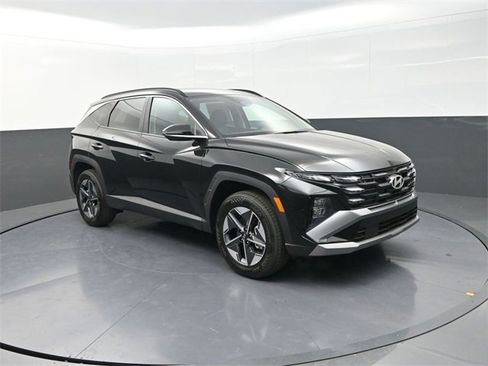 New 2026 Hyundai Tucson SEL image 2