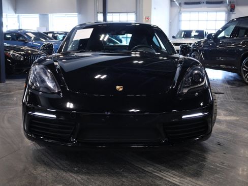 Used 2019 Porsche 718 Cayman S image 2