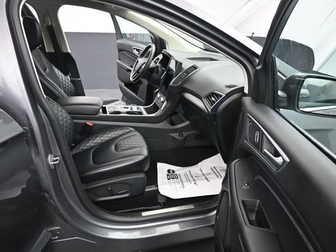 Used 2024 Ford Edge Titanium AWD/4WD image 24