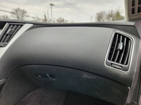 Used 2023 INFINITI Q50 Luxe w/ Cargo Package image 17