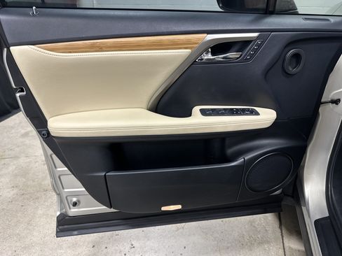 Certified 2021 Lexus RX 350L FWD w/ Premium Package image 14
