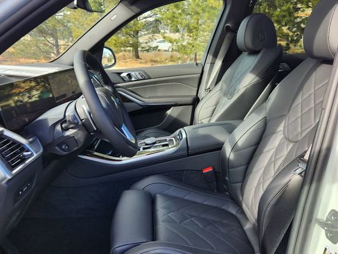 New 2026 BMW X5 xDrive50e AWD/4WD image 9
