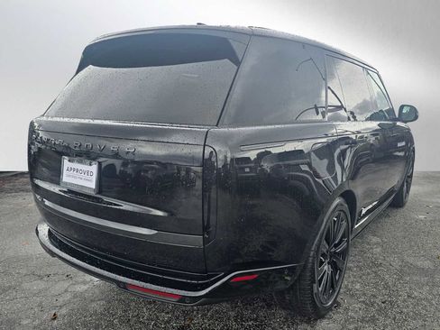 Used 2026 Land Rover Range Rover Long Wheelbase SE AWD/4WD image 5