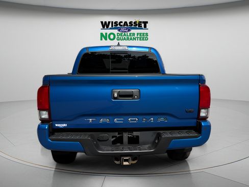 Used 2018 Toyota Tacoma TRD Sport w/ Technology Package AWD/4WD image 21