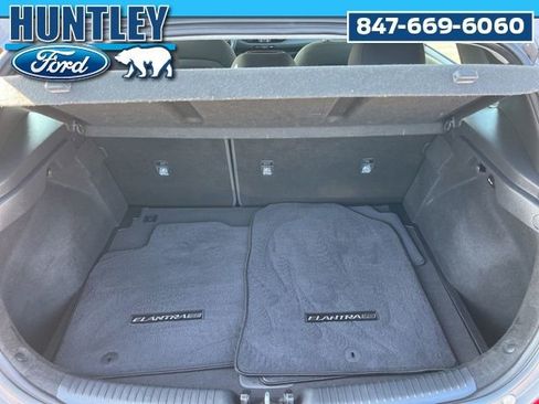 Used 2020 Hyundai Elantra GT image 11