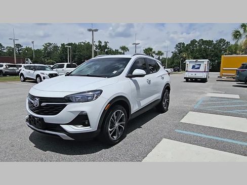 Used 2022 Buick Encore GX Select w/ Safety Package II FWD image 21