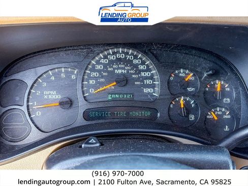 Used 2005 Chevrolet Tahoe Z71 w/ Preferred Equipment Group AWD/4WD image 21