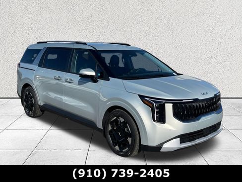 New 2026 Kia Carnival EX image 1