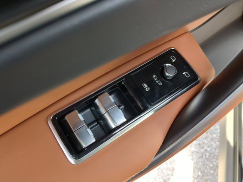 New 2026 Jaguar F-PACE R-Dynamic S image 15