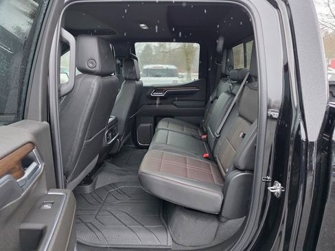 Used 2025 Chevrolet Silverado 1500 High Country w/ Midnight Edition image 17