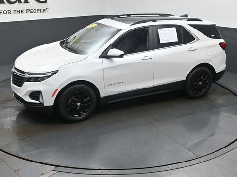 Used 2023 Chevrolet Equinox LT FWD image 43
