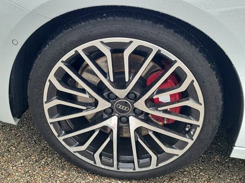 Certified 2025 Audi S5 Prestige image 9