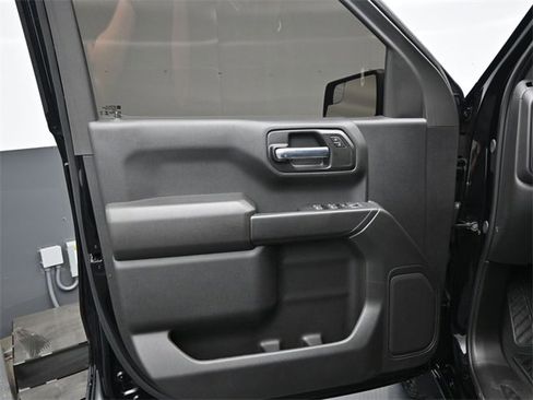 Used 2025 Chevrolet Silverado 1500 Custom Trail Boss image 19