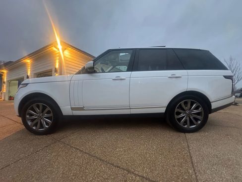 Used 2016 Land Rover Range Rover image 6