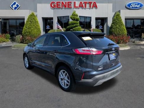 Certified 2024 Ford Edge SEL image 9