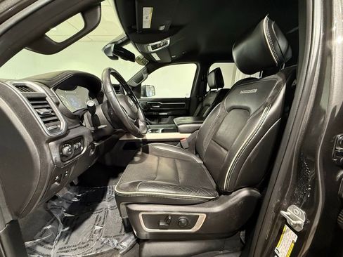 Used 2019 RAM 1500 Laramie image 11