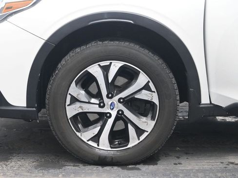 Used 2020 Subaru Outback Touring XT image 33