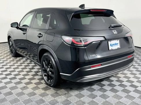 Certified 2025 Honda HR-V Sport image 4