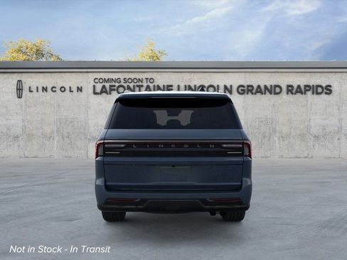 New 2026 Lincoln Navigator L Reserve AWD/4WD image 5