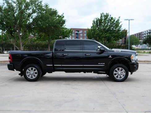 Used 2019 RAM 2500 Limited AWD/4WD image 15