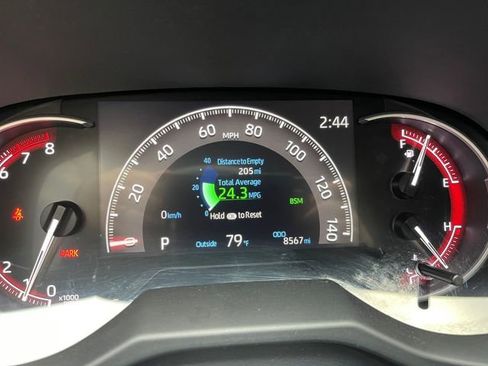 Used 2025 Toyota RAV4 XLE image 23