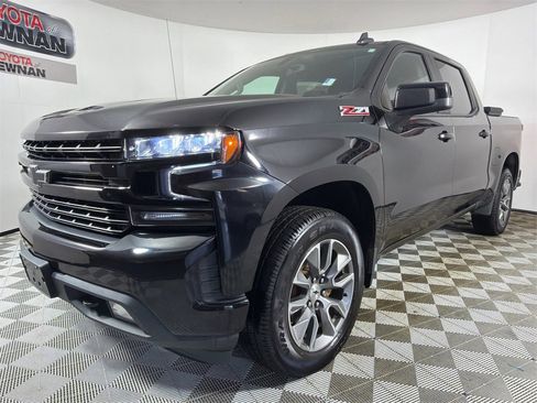 Used 2020 Chevrolet Silverado 1500 RST image 7