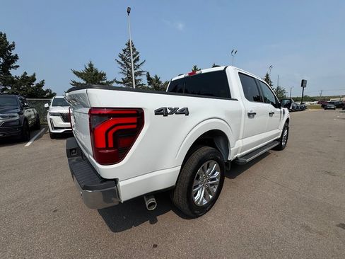 Used 2024 Ford F150 Lariat AWD/4WD image 8