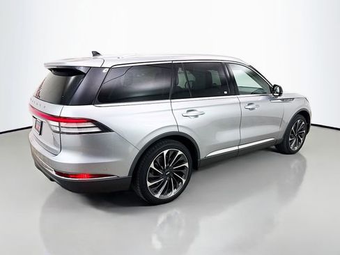 Used 2021 Lincoln Aviator Reserve w/ Equipment Group 202A image 9