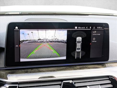 Used 2021 BMW 540i w/ Premium Package image 14